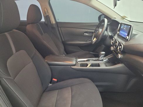 Used 2022 Nissan Sentra SV FWD image 21