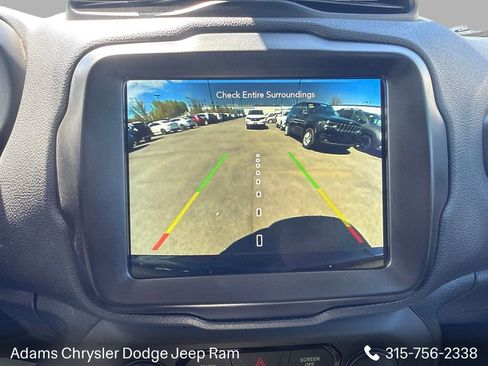Used 2023 Jeep Renegade Limited AWD/4WD image 20
