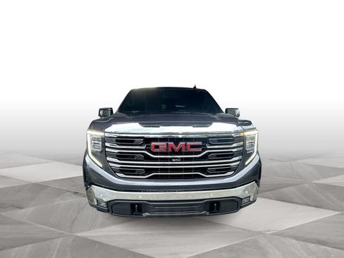 Used 2023 GMC Sierra 1500 SLT w/ SLT Premium Package AWD/4WD image 3