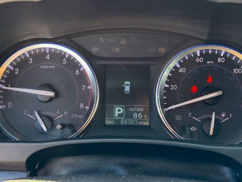 Used 2016 Toyota Highlander LE image 22