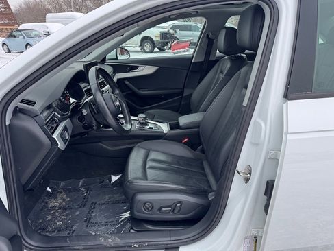 Used 2017 Audi A4 2.0T Premium image 16