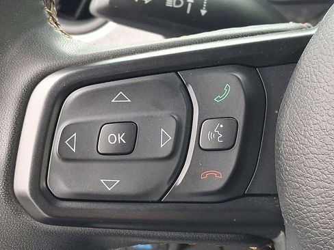 Used 2024 Jeep Wrangler Unlimited w/ Convenience Group image 21