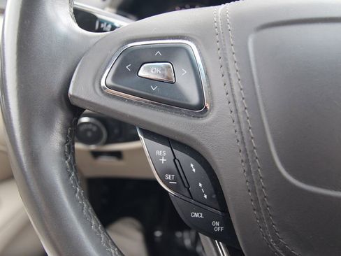 Used 2017 Lincoln MKZ Select w/ Technology Package image 21