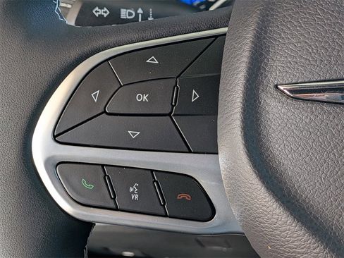 New 2026 Chrysler Pacifica Select image 25