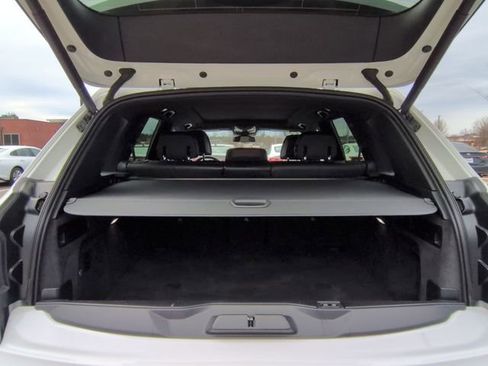 Used 2025 BMW X5 xDrive50e image 23