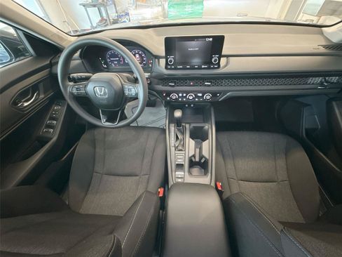 Used 2024 Honda Accord EX image 22