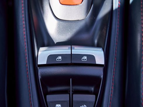 Used 2019 Ferrari 488 Spider image 67