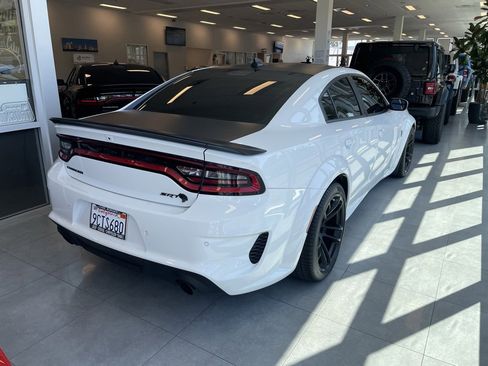 Used 2022 Dodge Charger SRT Hellcat image 7