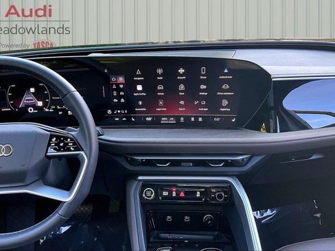 Used 2025 Audi Q5 Premium w/ Convenience Package AWD/4WD image 9