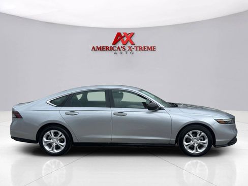 Used 2025 Honda Accord LX image 7
