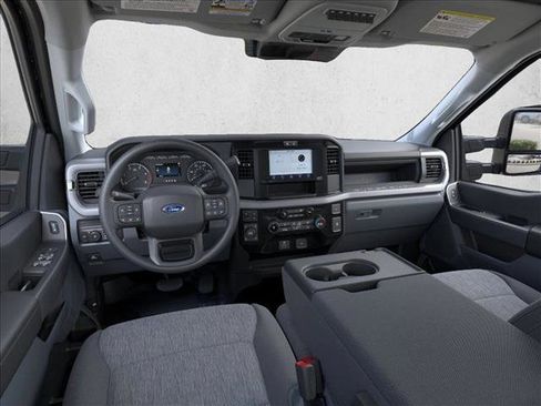 New 2026 Ford F250 XL w/ STX Appearance Package AWD/4WD image 9