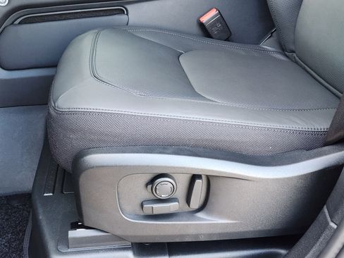 New 2026 Land Rover Defender 110 X image 26