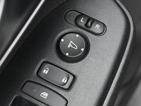 Used 2019 Honda CR-V EX image 12