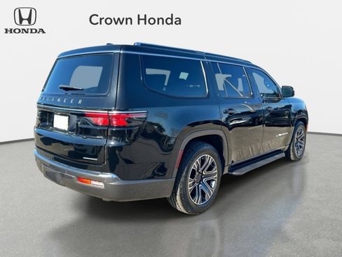 Used 2022 Jeep Wagoneer Series III w/ Flexible Seating Group AWD/4WD image 6