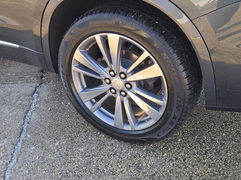 Used 2020 Cadillac XT6 Premium Luxury image 17