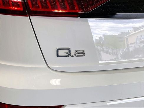 Used 2023 Audi Q8 Premium w/ Convenience Package AWD/4WD image 29