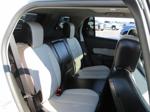 Used 2013 GMC Terrain SLT FWD image 22