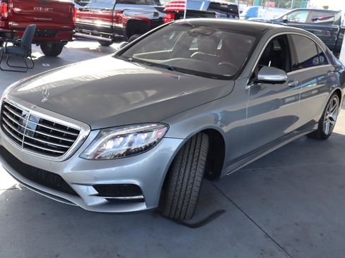 Used 2015 Mercedes-Benz S 550 4MATIC Sedan image 9