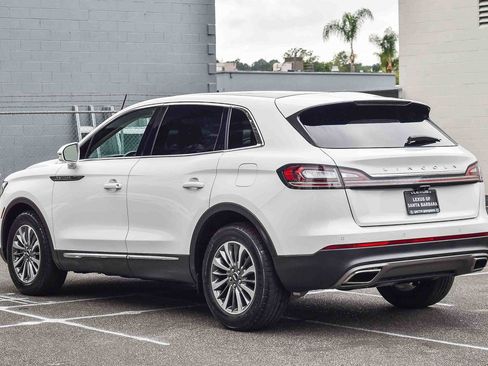 Used 2022 Lincoln Nautilus Reserve w/ Luxury Package image 4