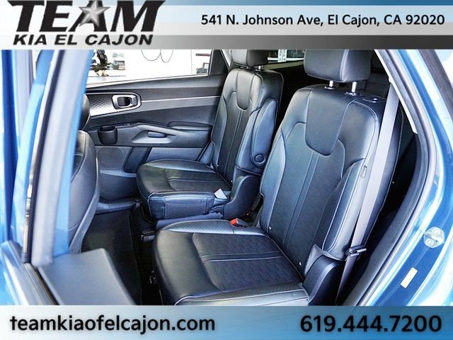 Certified 2025 Kia Sorento EX FWD image 20
