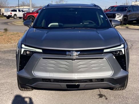 New 2026 Chevrolet Blazer EV LT image 9