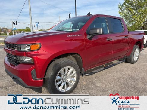 Used 2022 Chevrolet Silverado 1500 Custom AWD/4WD image 1