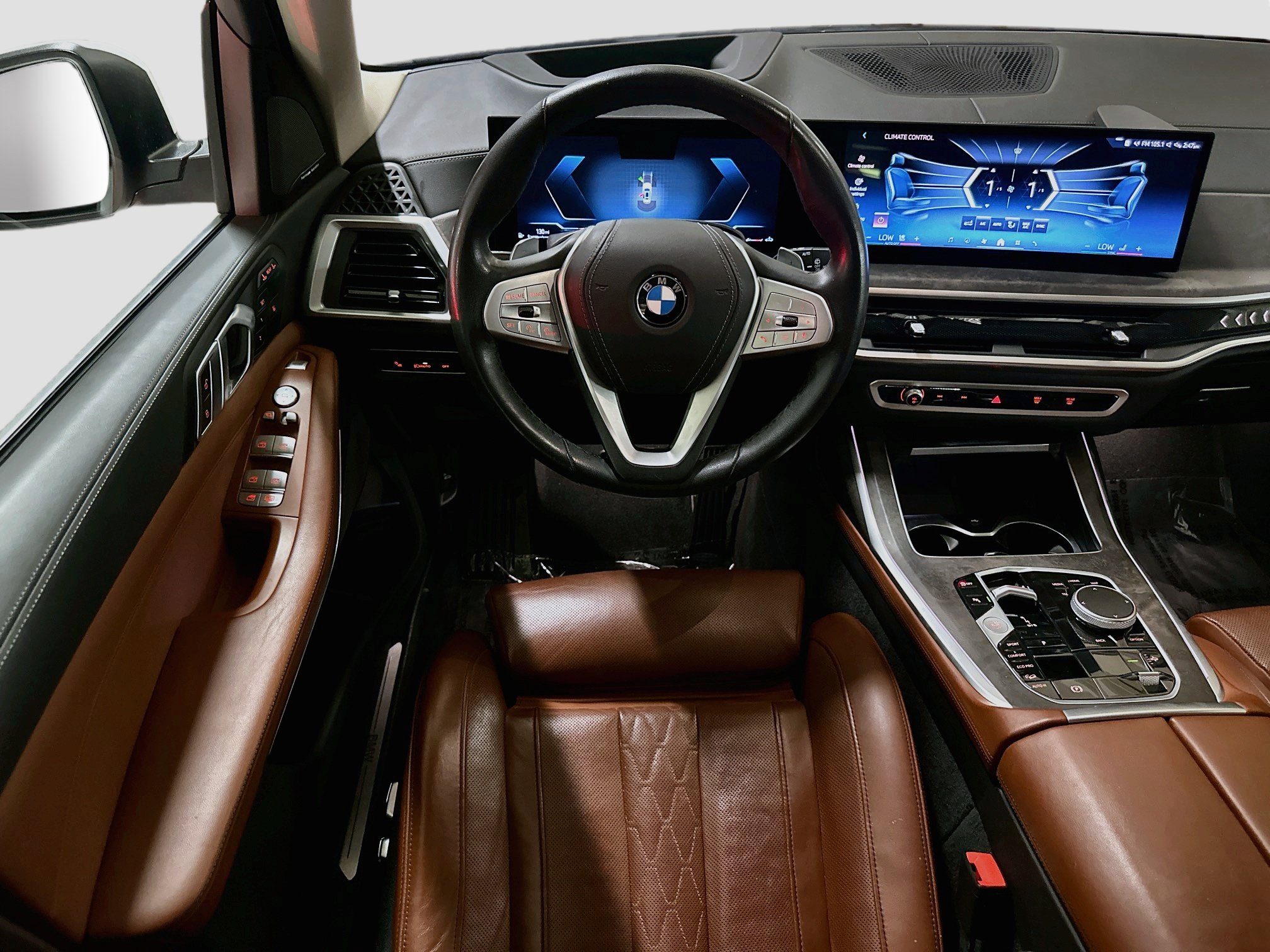 Certified 2024 BMW X7 xDrive40i w/ Premium Package AWD/4WD image 22