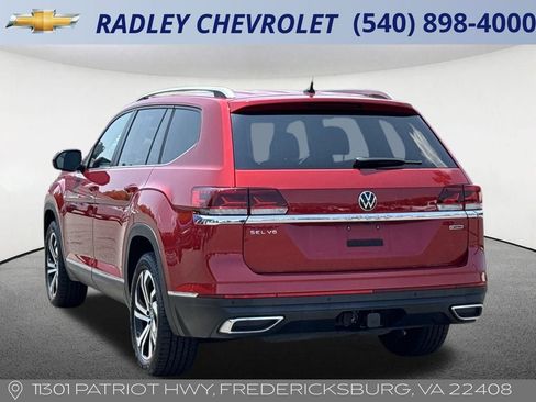 Used 2022 Volkswagen Atlas SEL image 3