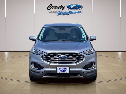 Used 2022 Ford Edge Titanium AWD/4WD image 6