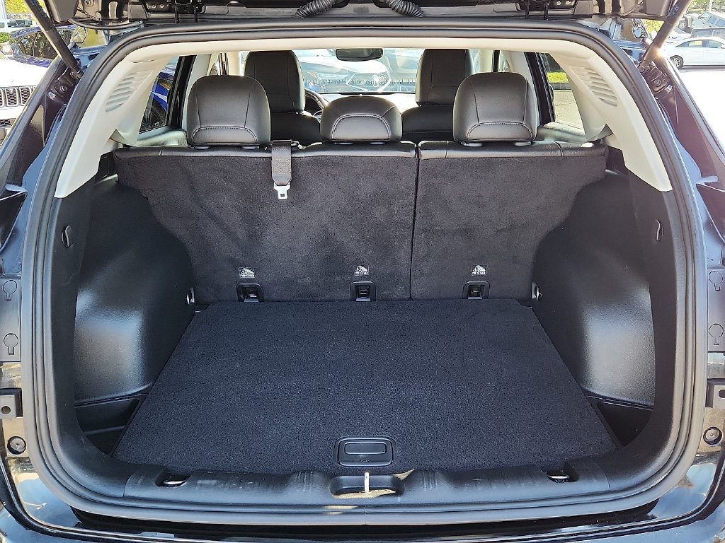 Used 2020 Jeep Compass Latitude FWD image 28
