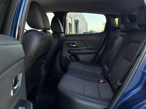 Used 2026 Nissan Kicks SR FWD image 12