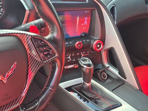 Used 2019 Chevrolet Corvette Z06 RWD image 18