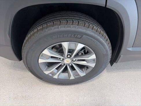 New 2026 Chevrolet Equinox LT w/ Convenience Package II image 7