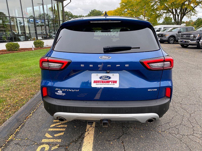 Used 2023 Ford Escape Platinum w/ Class II Trailer Tow Package AWD/4WD image 8
