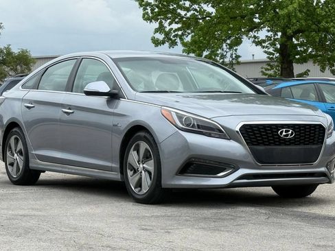 Used 2016 Hyundai Sonata Limited FWD image 8