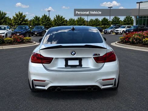 Used 2018 BMW M4 Coupe RWD image 4