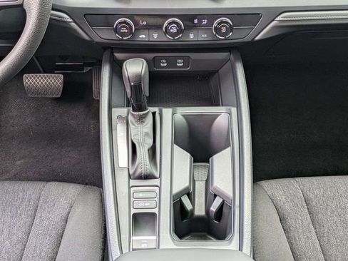 Used 2025 Honda Accord LX image 18