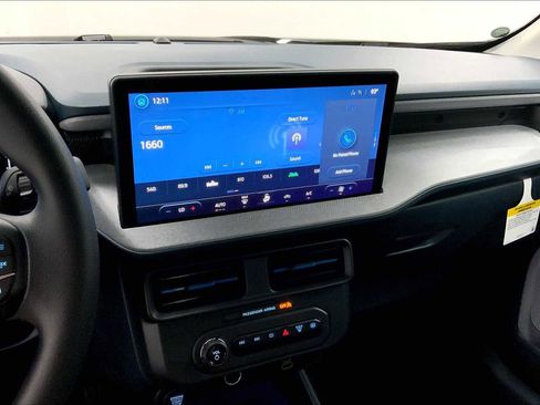 Used 2025 Ford Maverick XLT FWD image 10