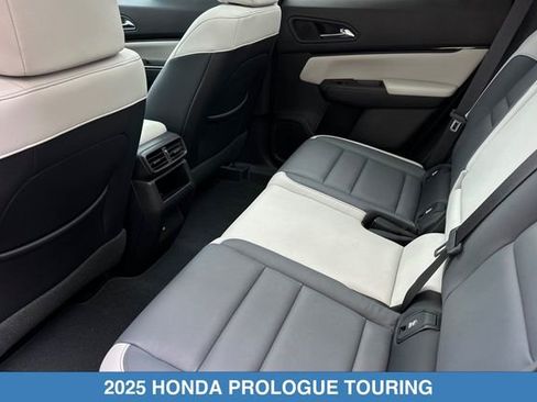 Used 2025 Honda Prologue Touring image 13