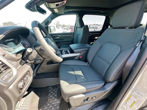 New 2026 RAM 1500 Big Horn AWD/4WD image 28