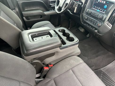 Used 2018 Chevrolet Silverado 2500 LT image 15