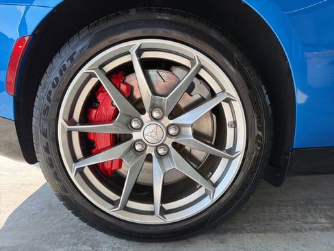 Used 2025 Dodge Charger R/T Scat Pack w/ Track Pack image 12