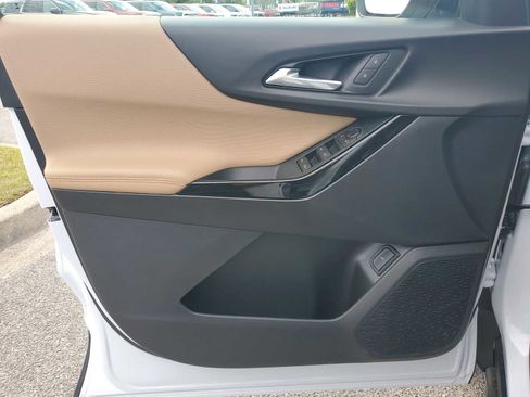 New 2026 Chevrolet Equinox ACTIV FWD image 15