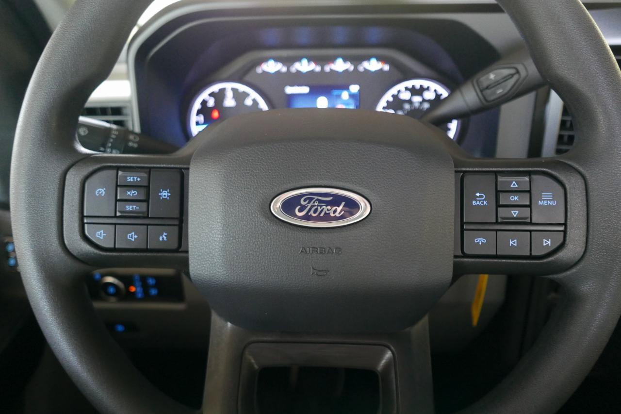 Used 2025 Ford F450 XL w/ XL Chrome Package AWD/4WD image 11