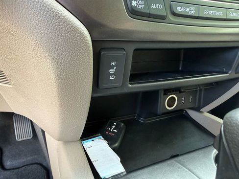 Used 2016 Honda Pilot EX-L image 26