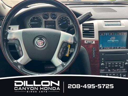 Used 2009 Cadillac Escalade AWD image 14