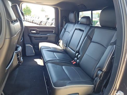 New 2026 RAM 3500 Laramie AWD/4WD image 14