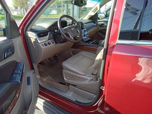 Used 2015 Chevrolet Suburban LTZ AWD/4WD image 5
