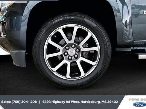 Used 2020 GMC Canyon Denali image 7