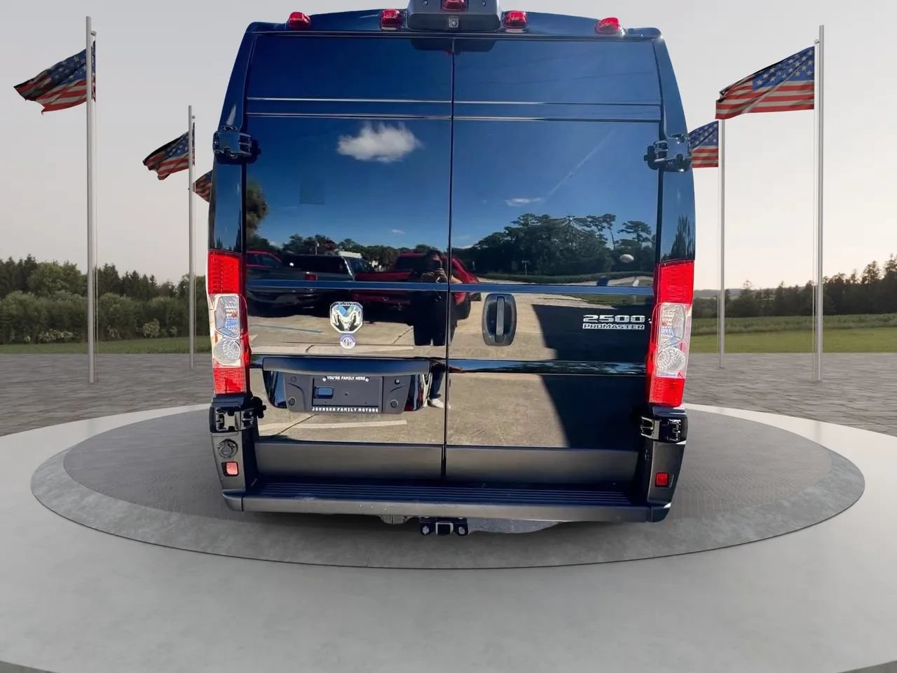 Used 2023 RAM ProMaster 2500 FWD image 5